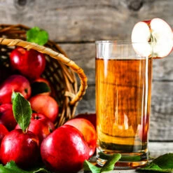 McIntosh Apple Tree 10 McIntosh Apple Tree -Brighter Blooms Sales McIntosh apple 3